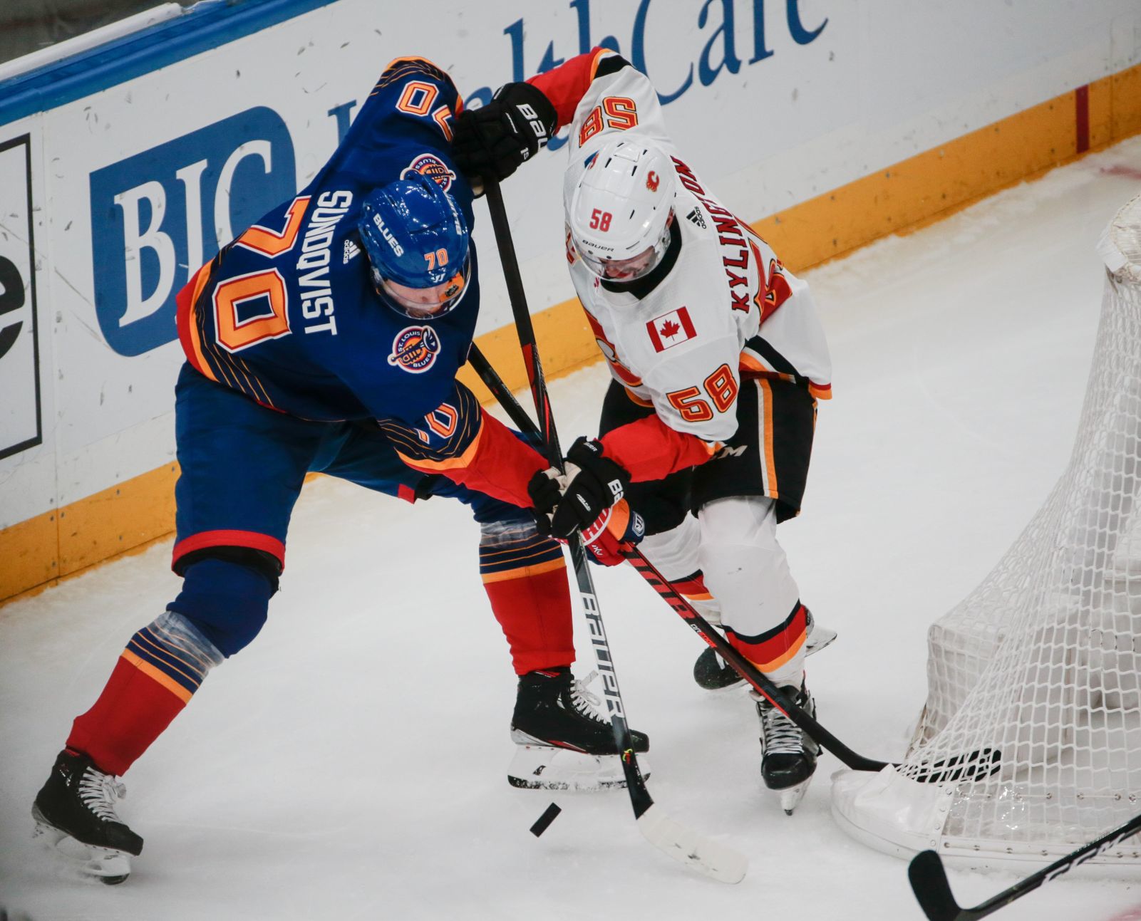 Blues take on Calgary Flames at the Enterprise Center
